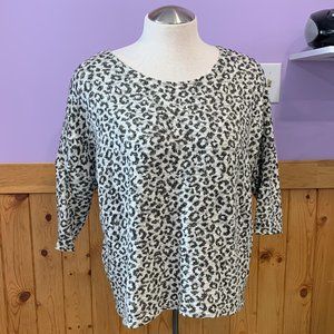 H&M Divided 3/4 Sleeve Animal Print Knit Blouse with Sparkle
